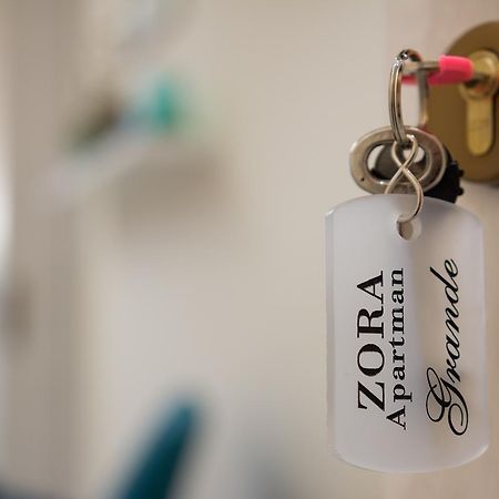 Zora Apartman Eger Eksteriør billede